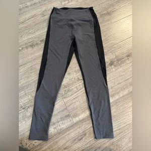 VS PINK Ultimate feather weight  gray black side back mesh leggings small